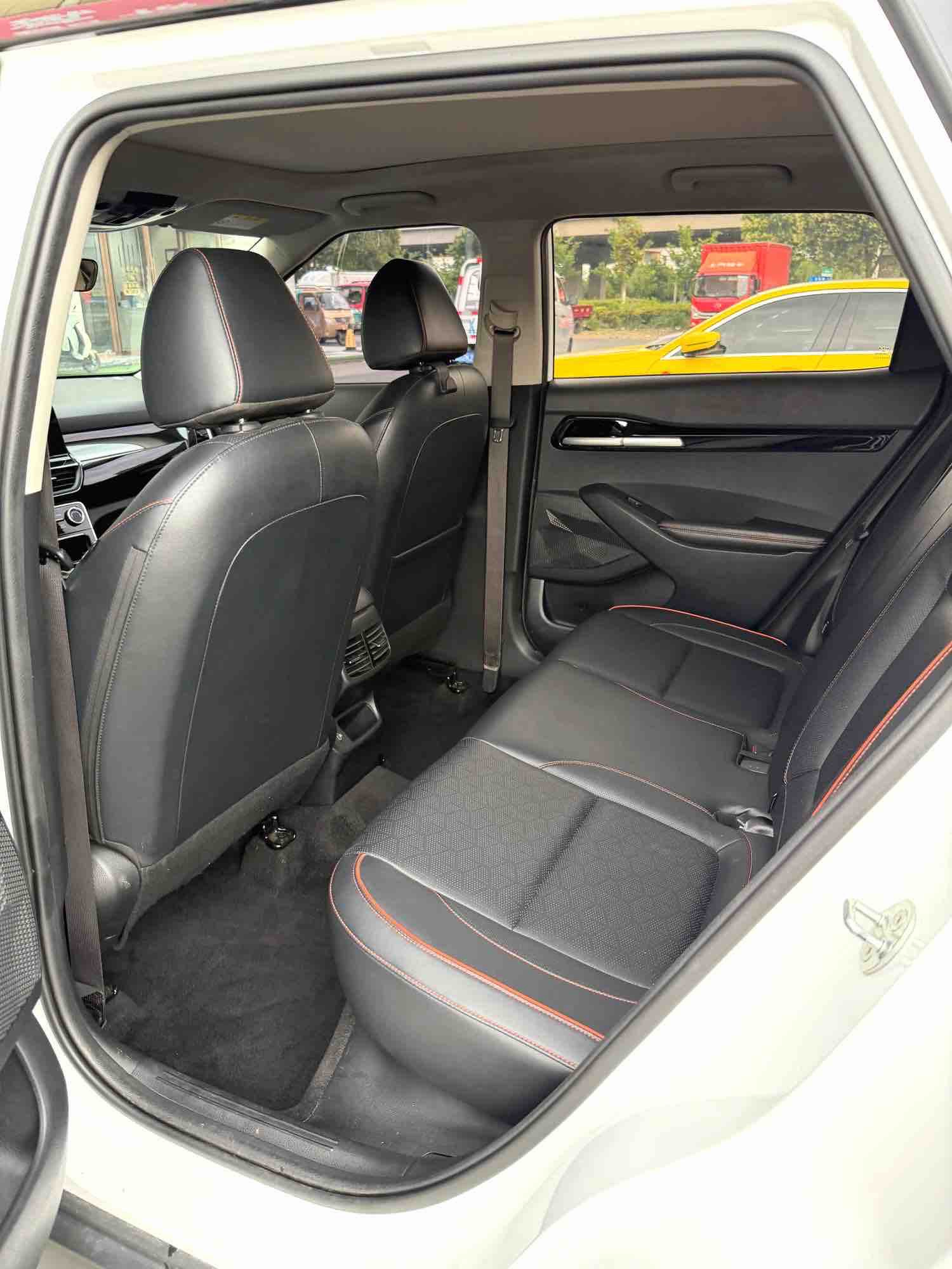 Kia Seltos 2023 #4 Kia Seltos 2023 car image #4