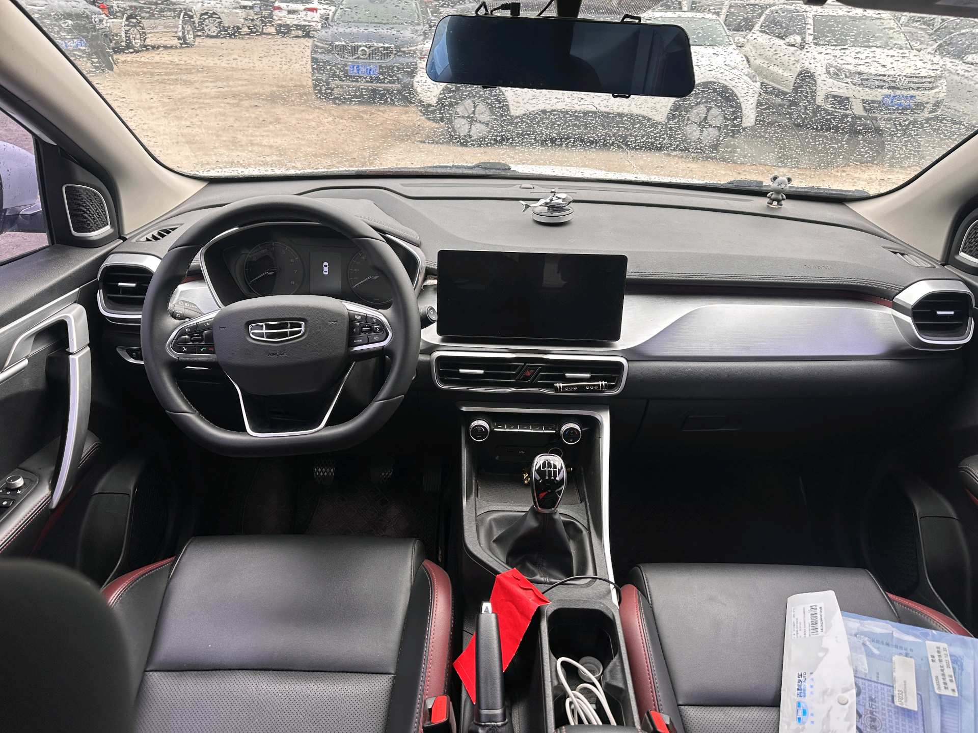 GEELY Coolray 2023 #5 GEELY Coolray 2023 car image #5