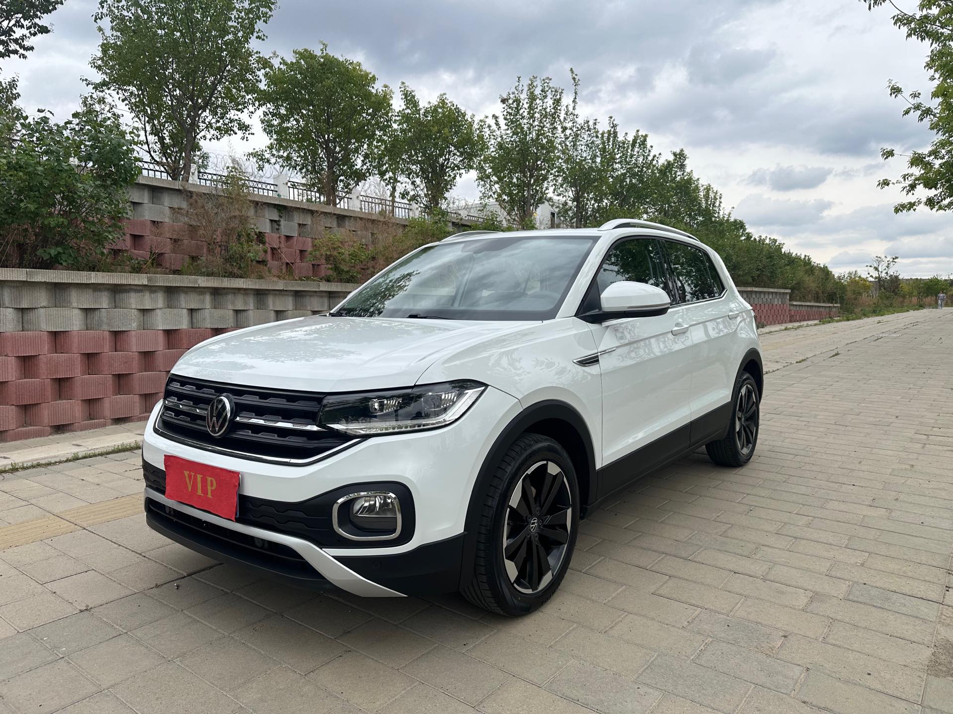 Volkswagen Tacqua 2023 Volkswagen Tacqua 2023 immagine di auto