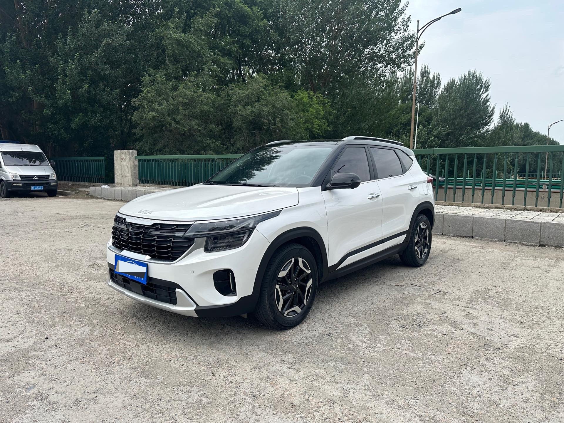 Kia Seltos 2023 Kia Seltos 2023 car image