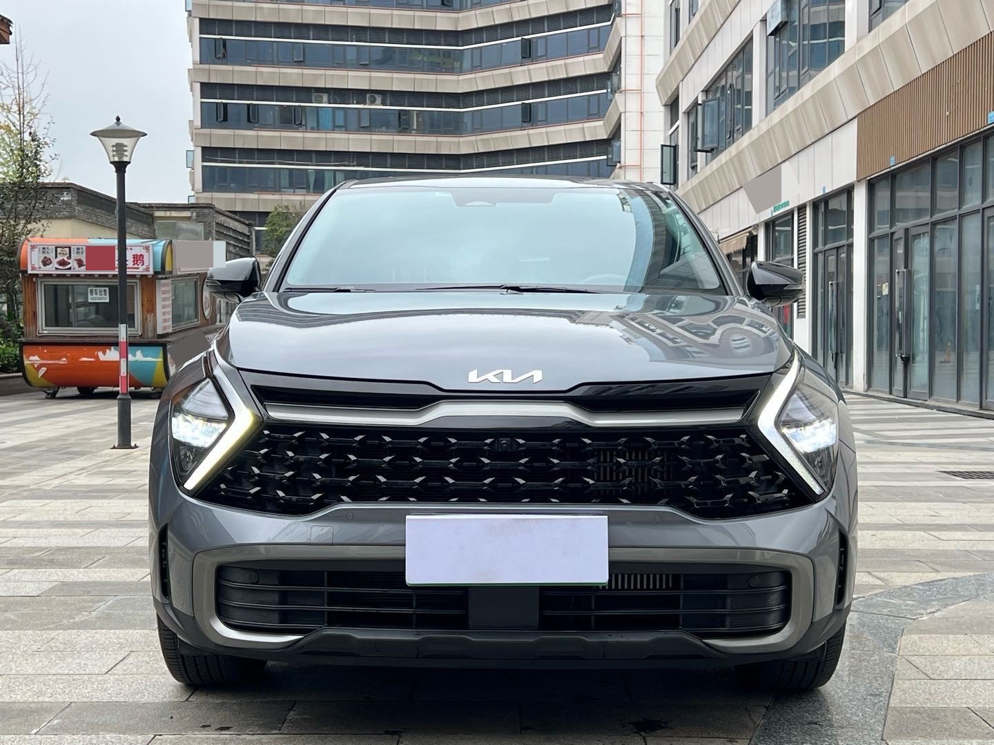 Kia Sportage 2025 car image #2