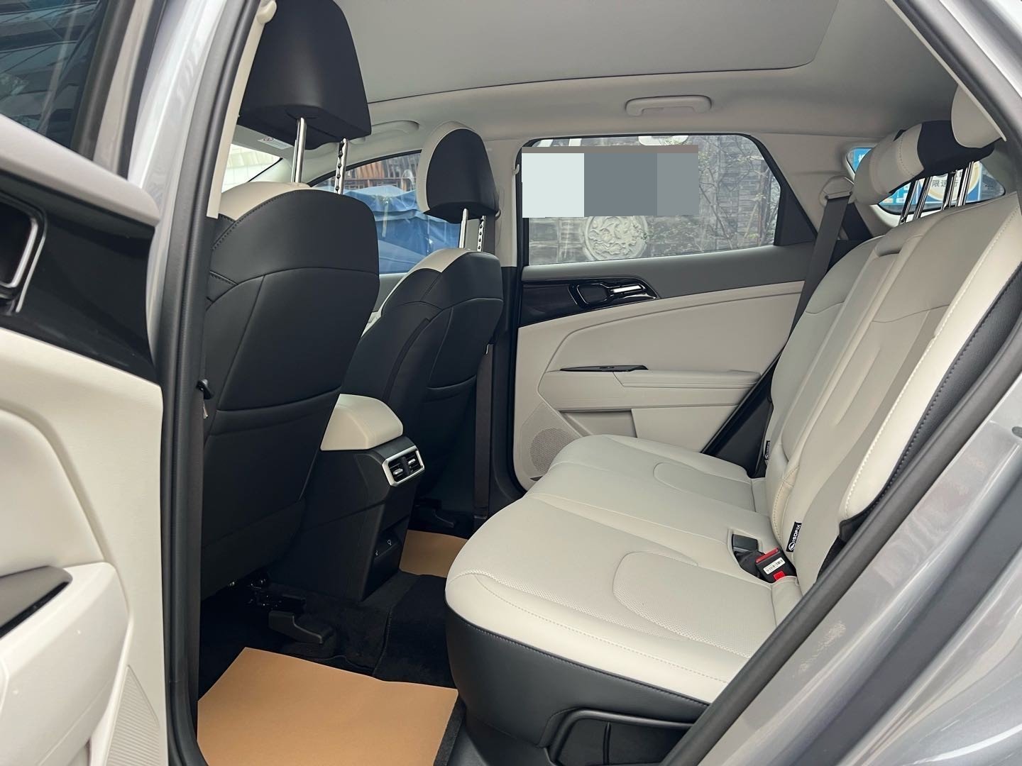 Kia Sportage 2025 car image #5