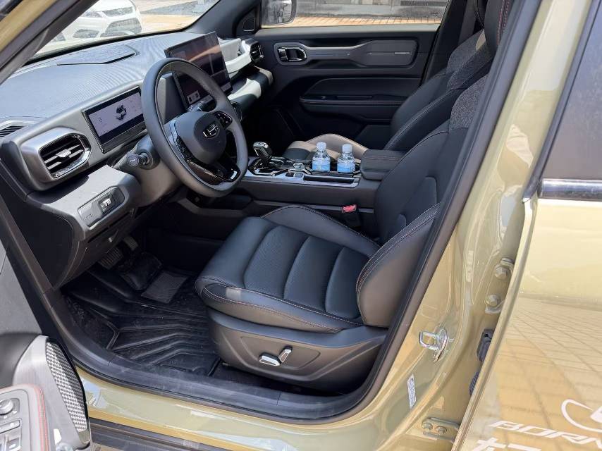 GEELY Cowboy 2024 car image #2
