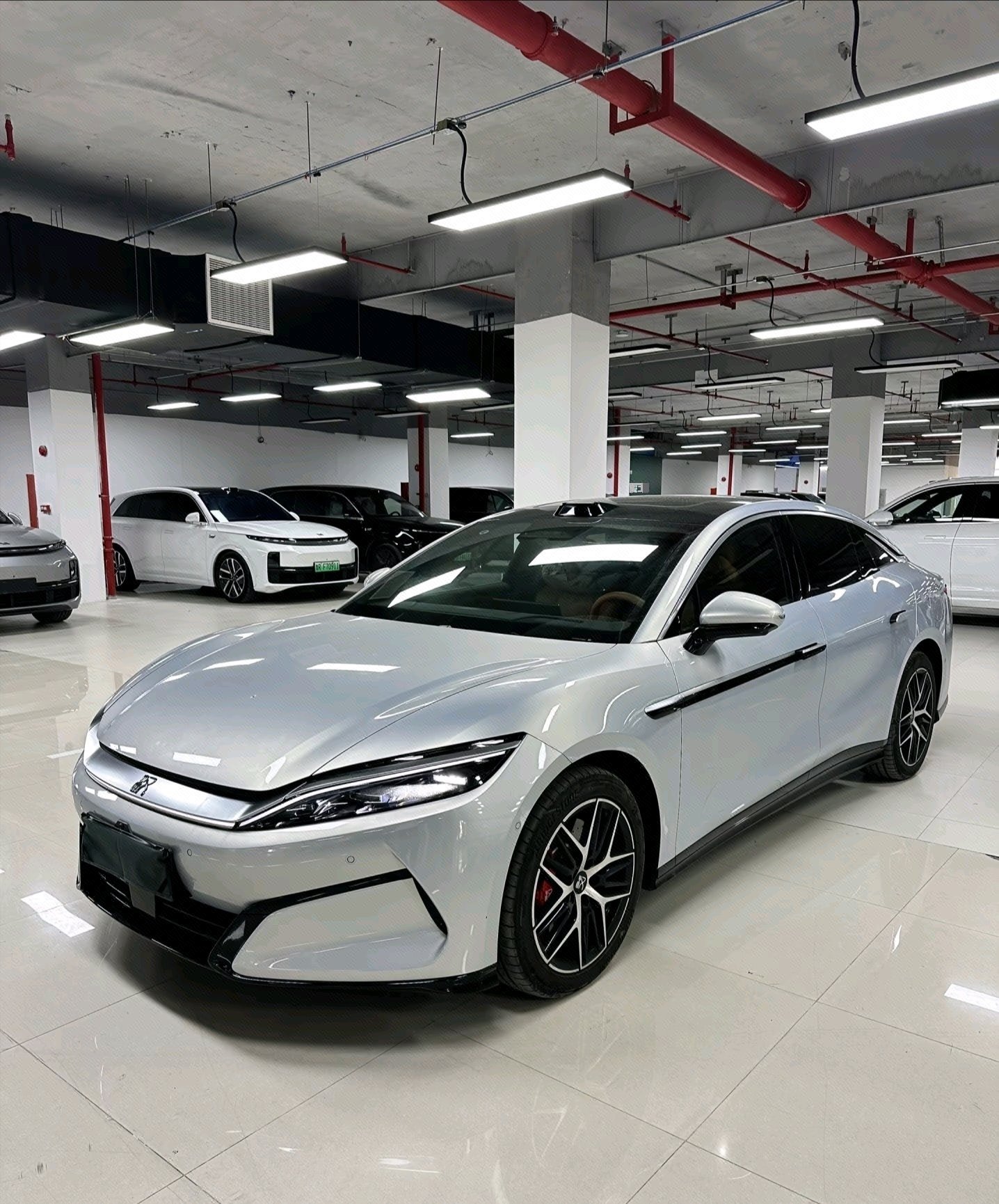 BYD HanL 2025 BYD HanL 2025 car image