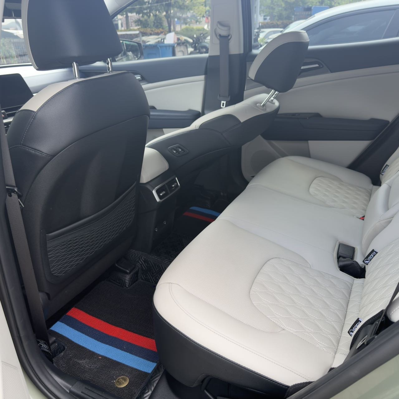 Kia Sportage 2023 car image #5
