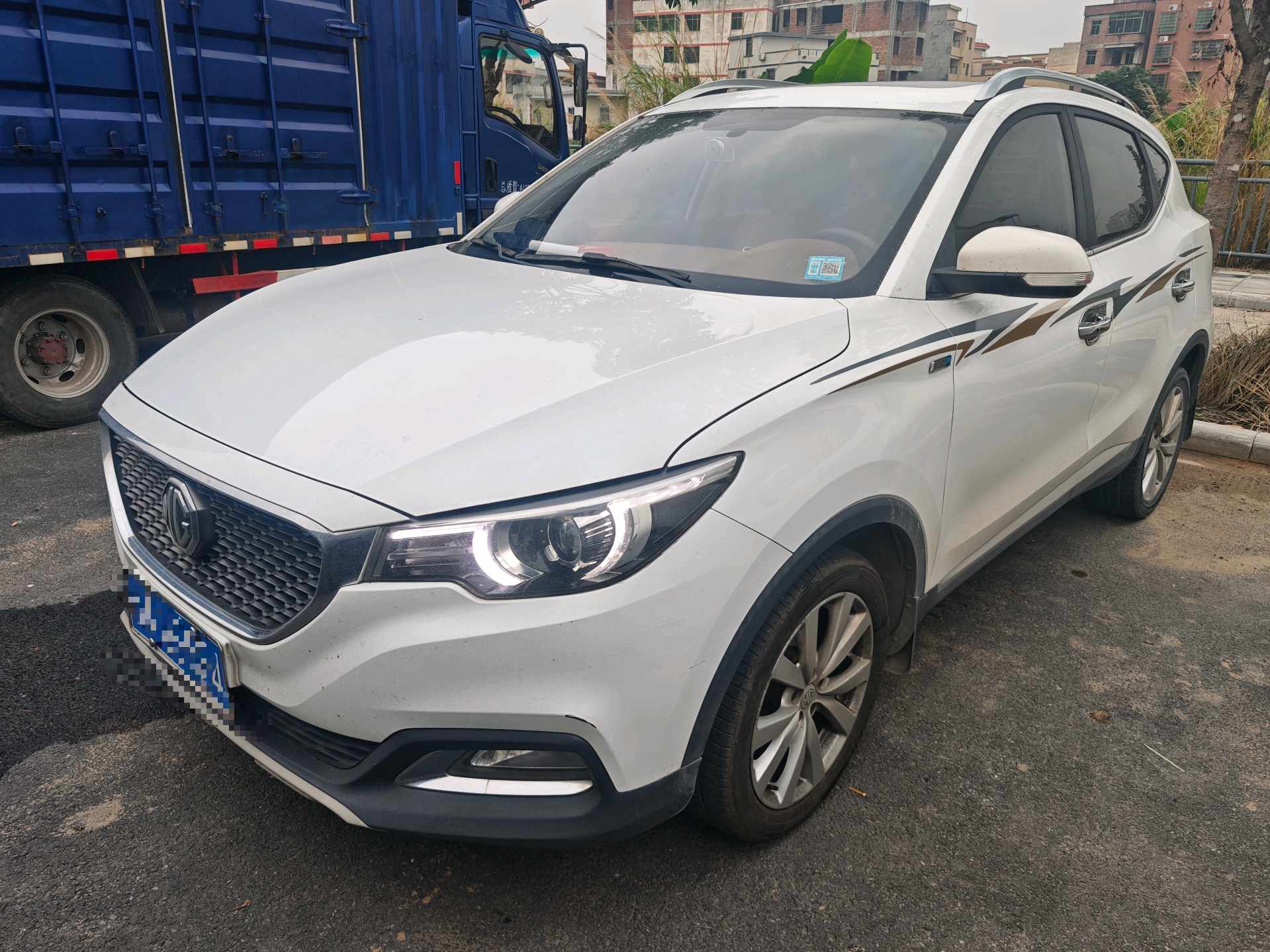 MG ZS 2017 MG ZS 2017 car image