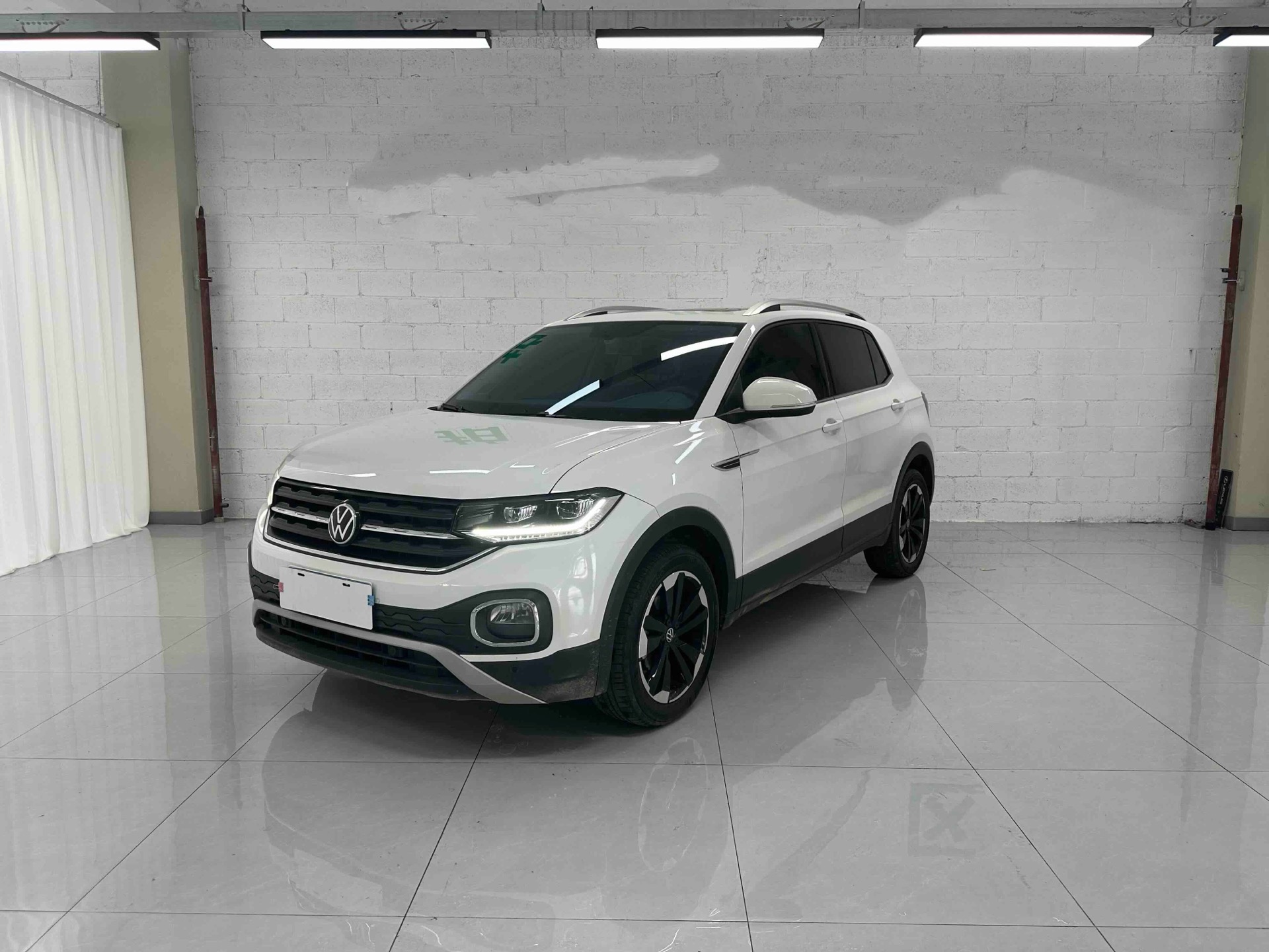 Volkswagen Tacqua 2022 Volkswagen Tacqua 2022 car image