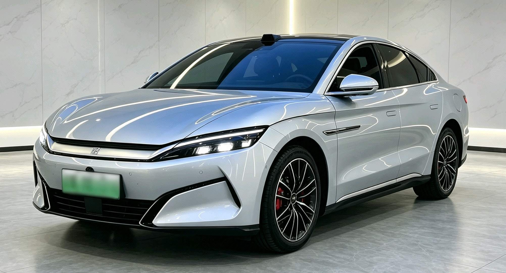 BYD HanL 2025 BYD HanL 2025 car image
