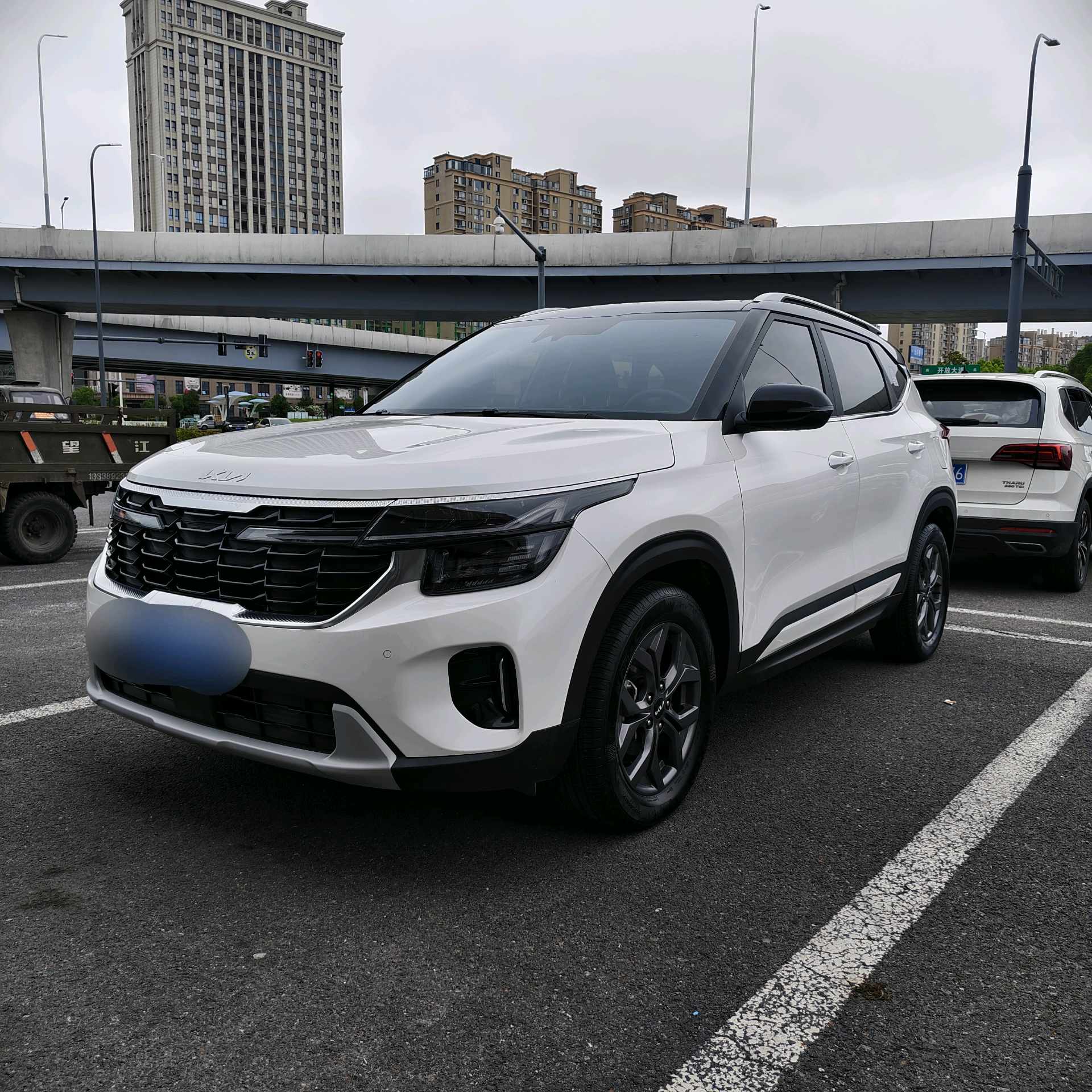 Kia Seltos 2023 Kia Seltos 2023 car image