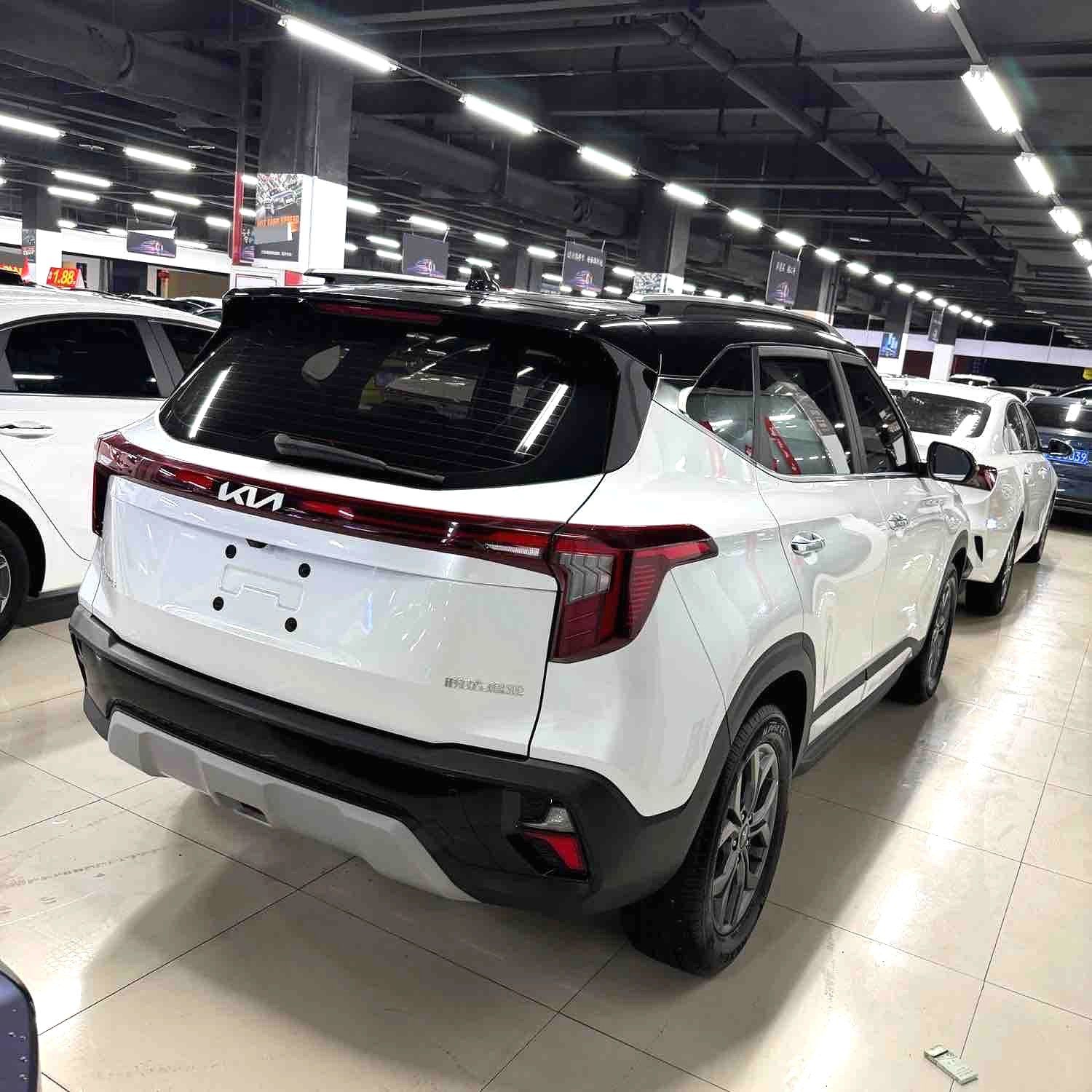 Kia Seltos 2023 #6 Kia Seltos 2023 car image #6