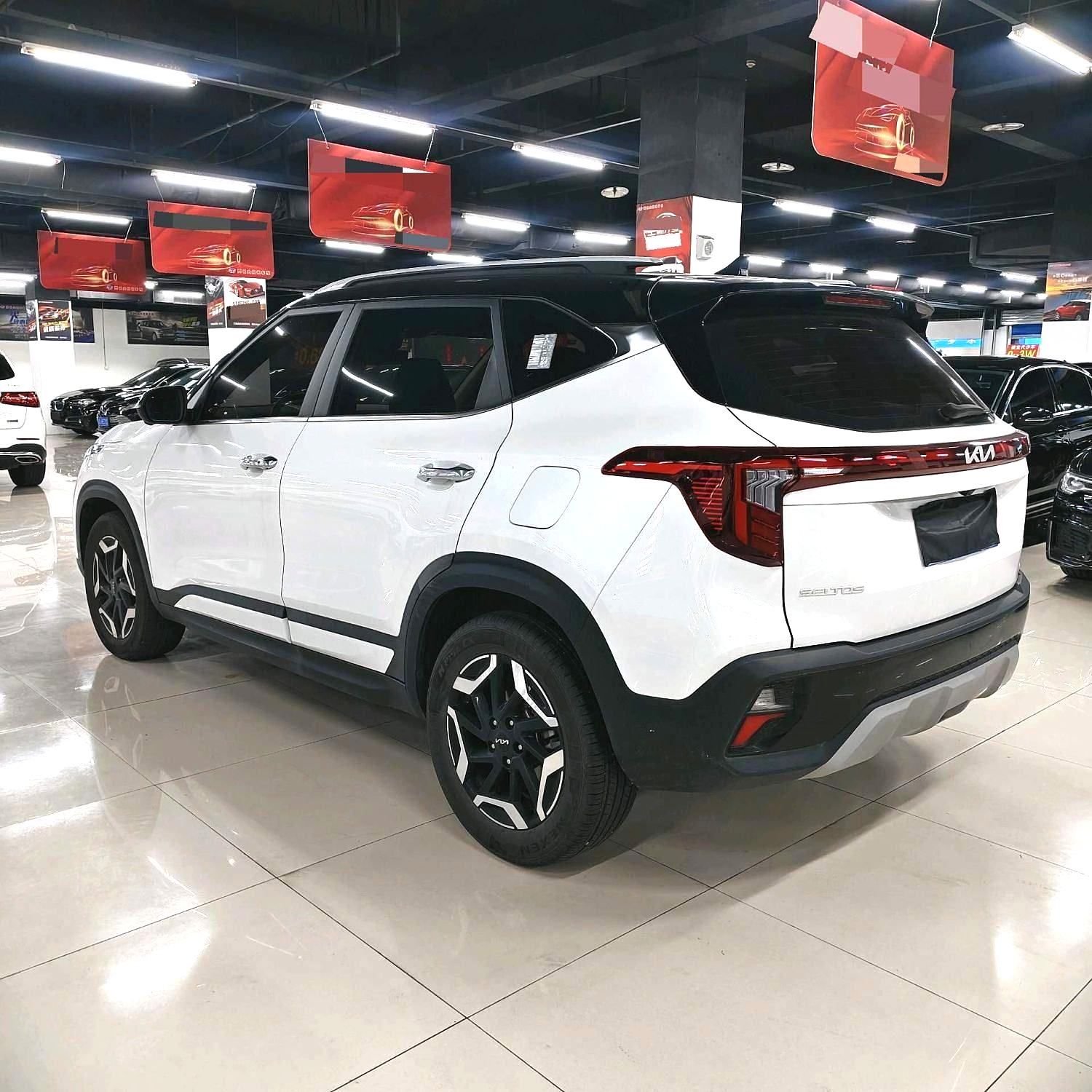 Kia Seltos 2023 #6 Kia Seltos 2023 immagine di auto #6