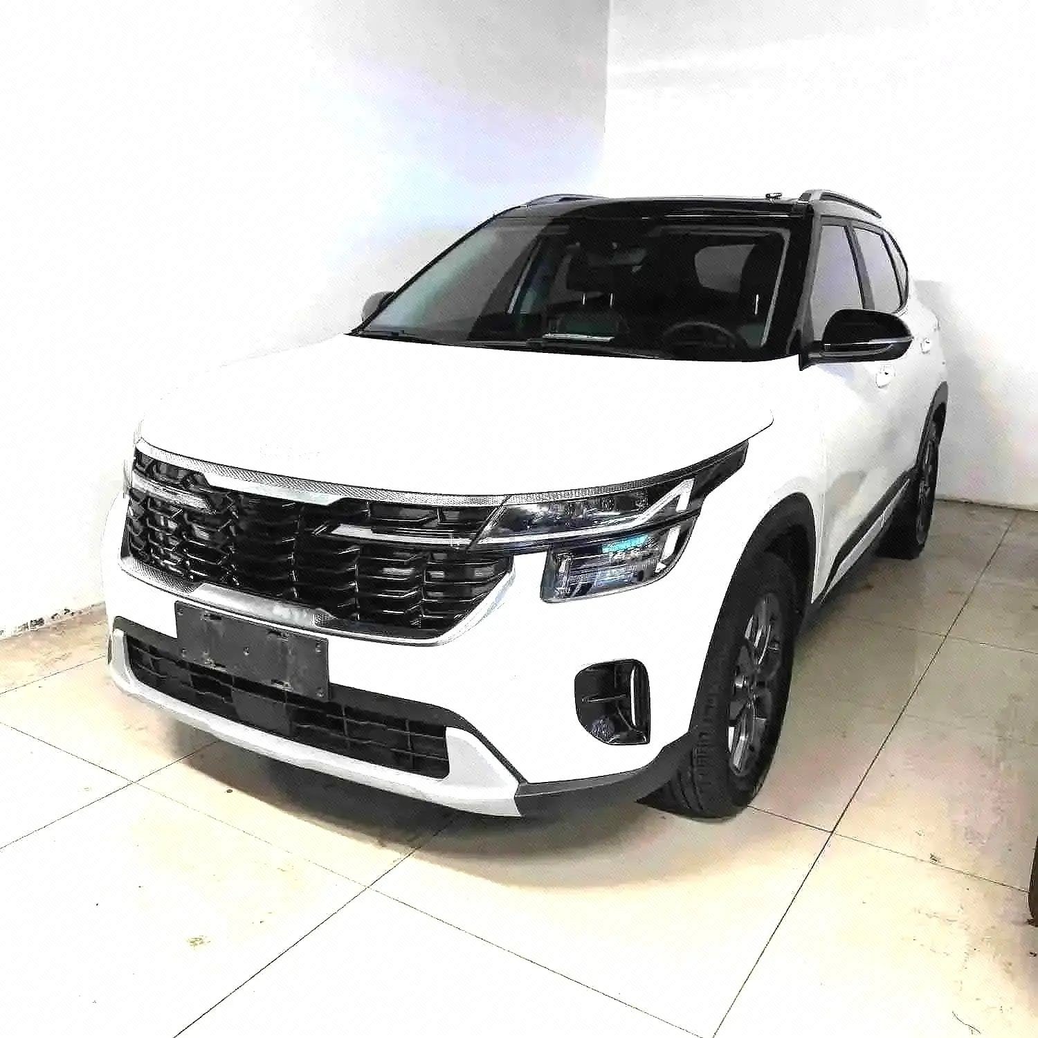 Kia Seltos 2023 Kia Seltos 2023 immagine di auto