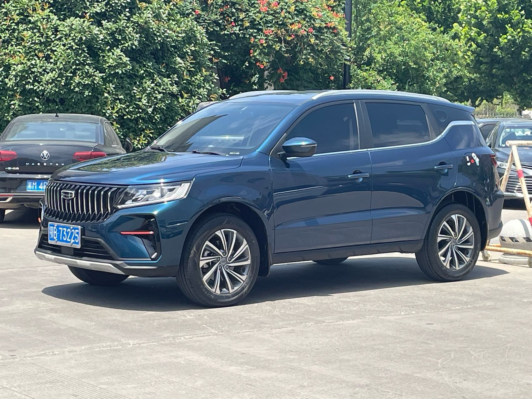 GEELY Vision X6 2024 GEELY Vision X6 2024 car image