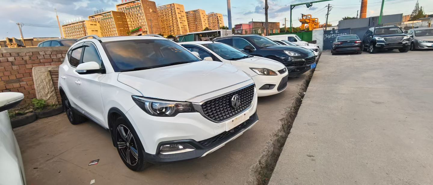 MG ZS 2018 immagine di auto #2
