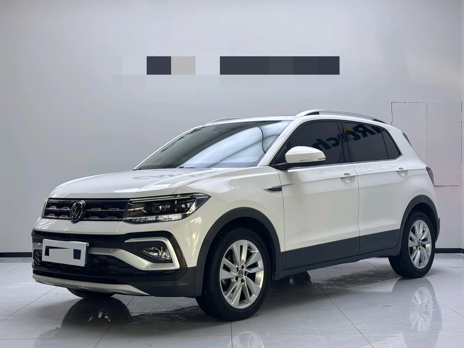 Volkswagen T-Cross 2021 Volkswagen T-Cross 2021 car image