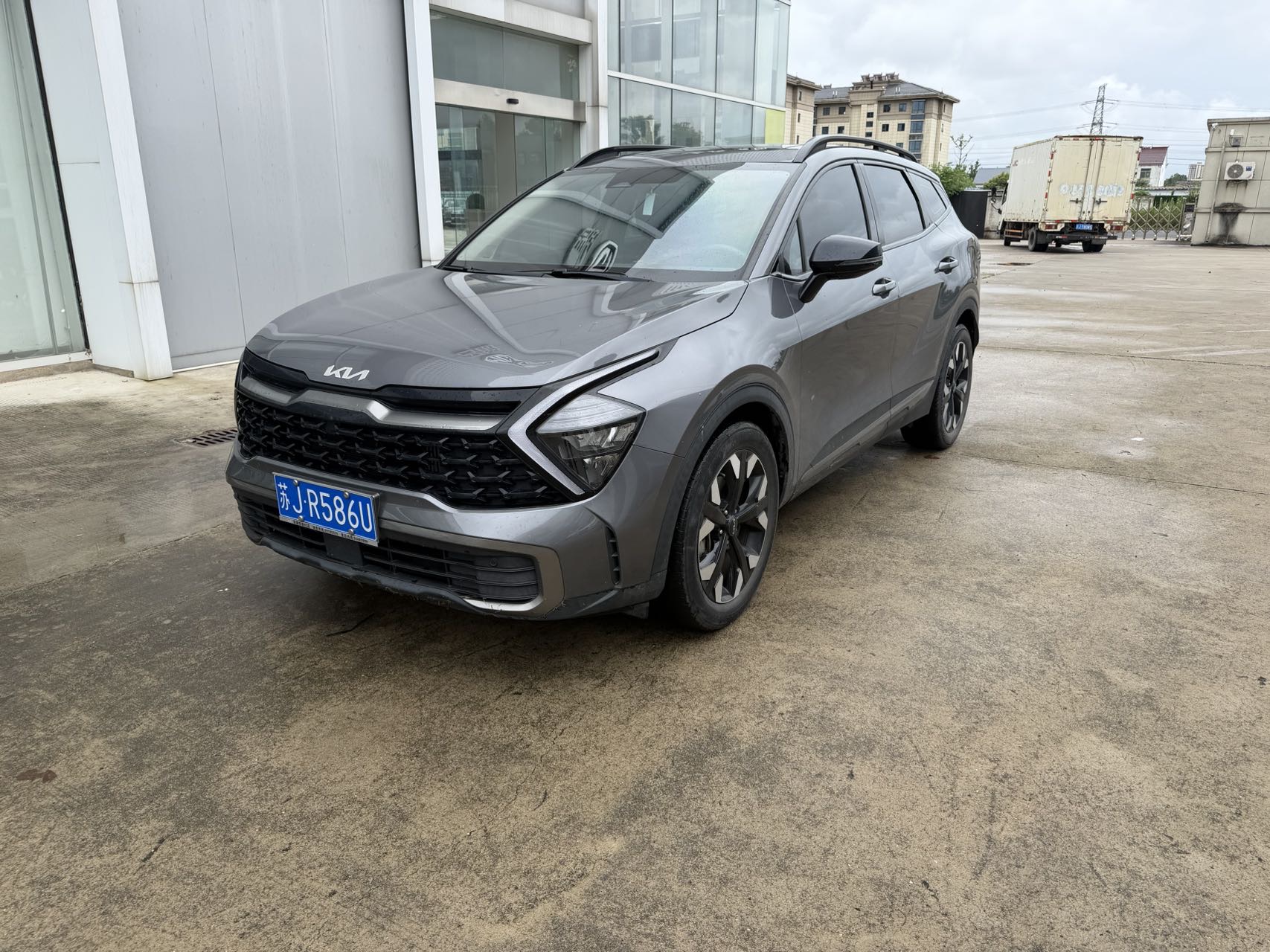 Kia Sportage 2023 car image 