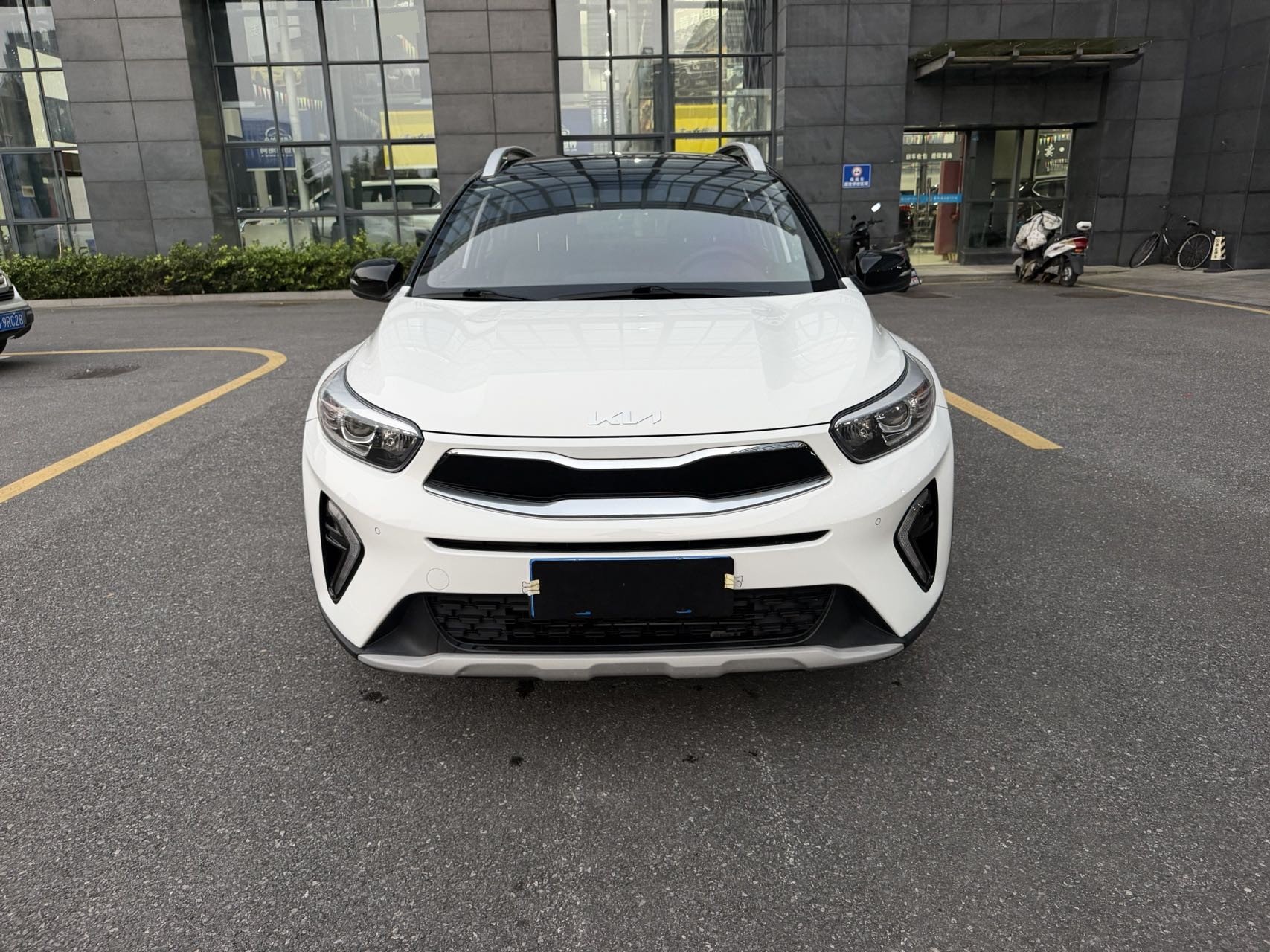 Kia KX1 2023 car image #2