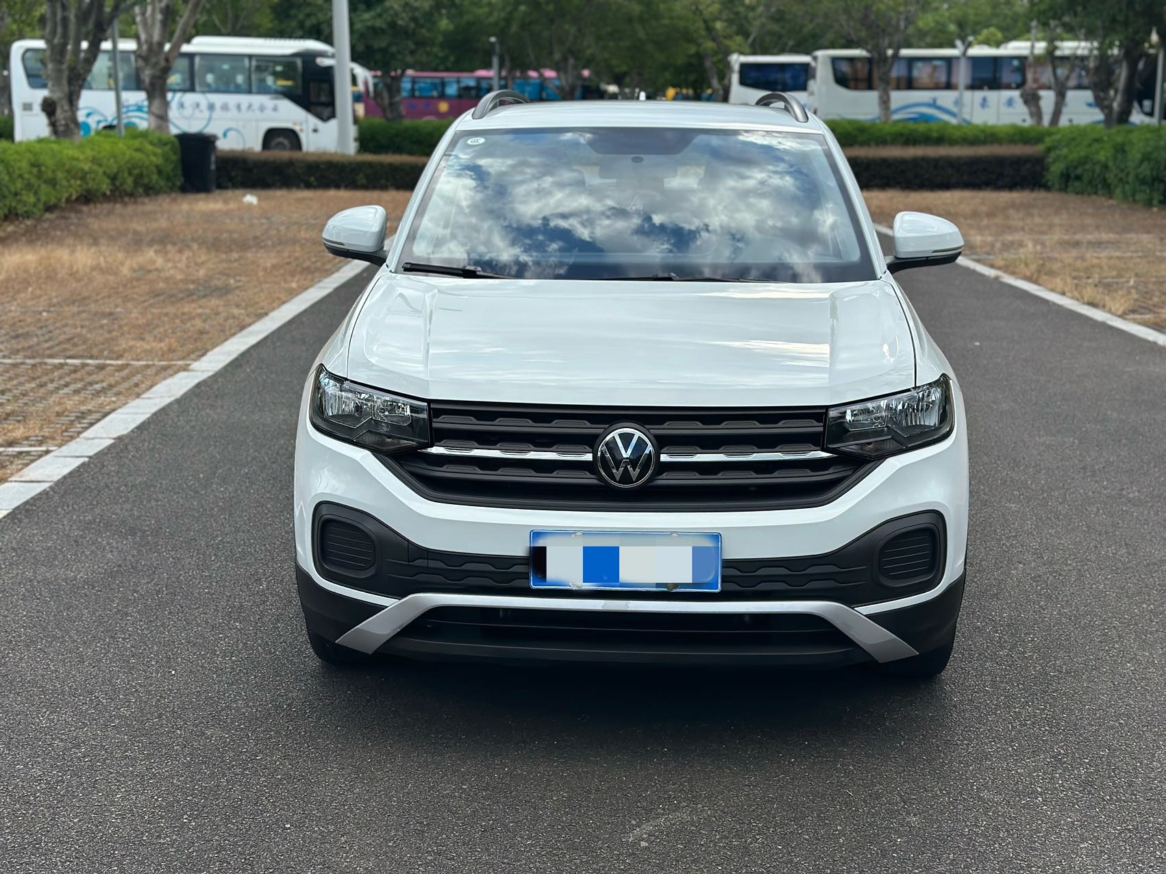 Volkswagen Tacqua 2023 #2 Volkswagen Tacqua 2023 car image #2