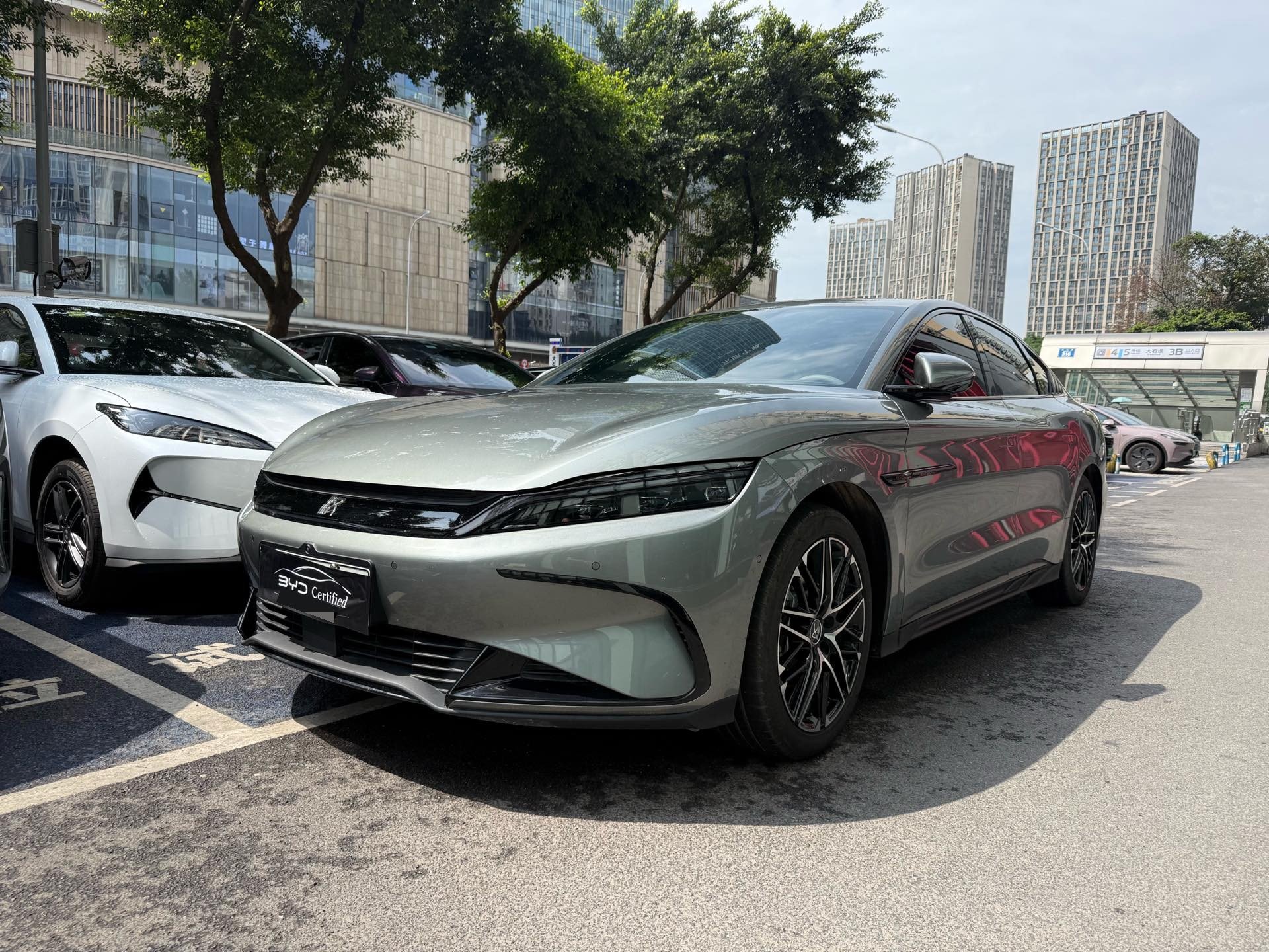 BYD Han 2025 BYD Han 2025 car image