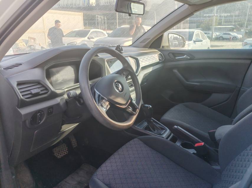 Volkswagen T-Cross 2024 #2 Volkswagen T-Cross 2024 car image #2