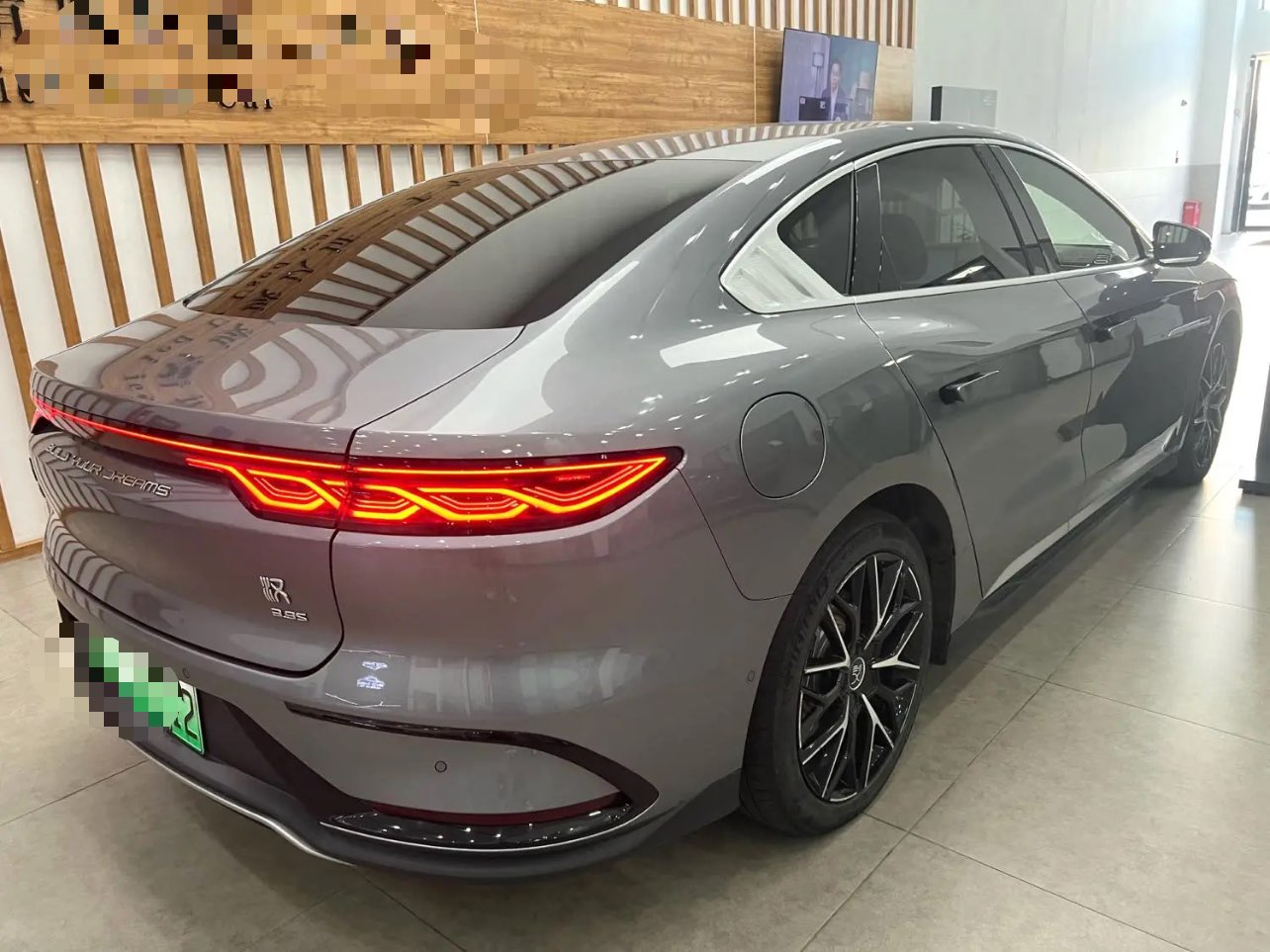BYD Han 2023 #3 BYD Han 2023 изображение автомобиля #3