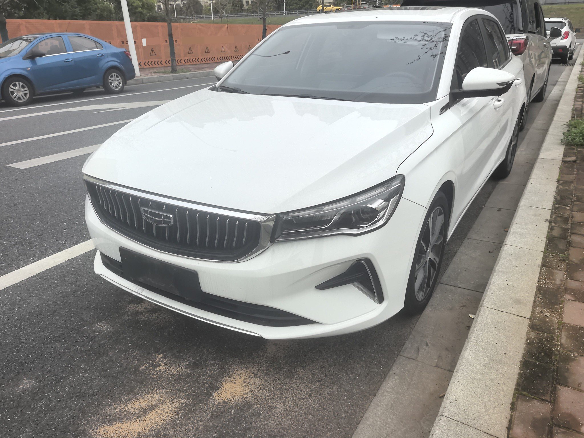 GEELY Emgrand 2024 imagem de carro 