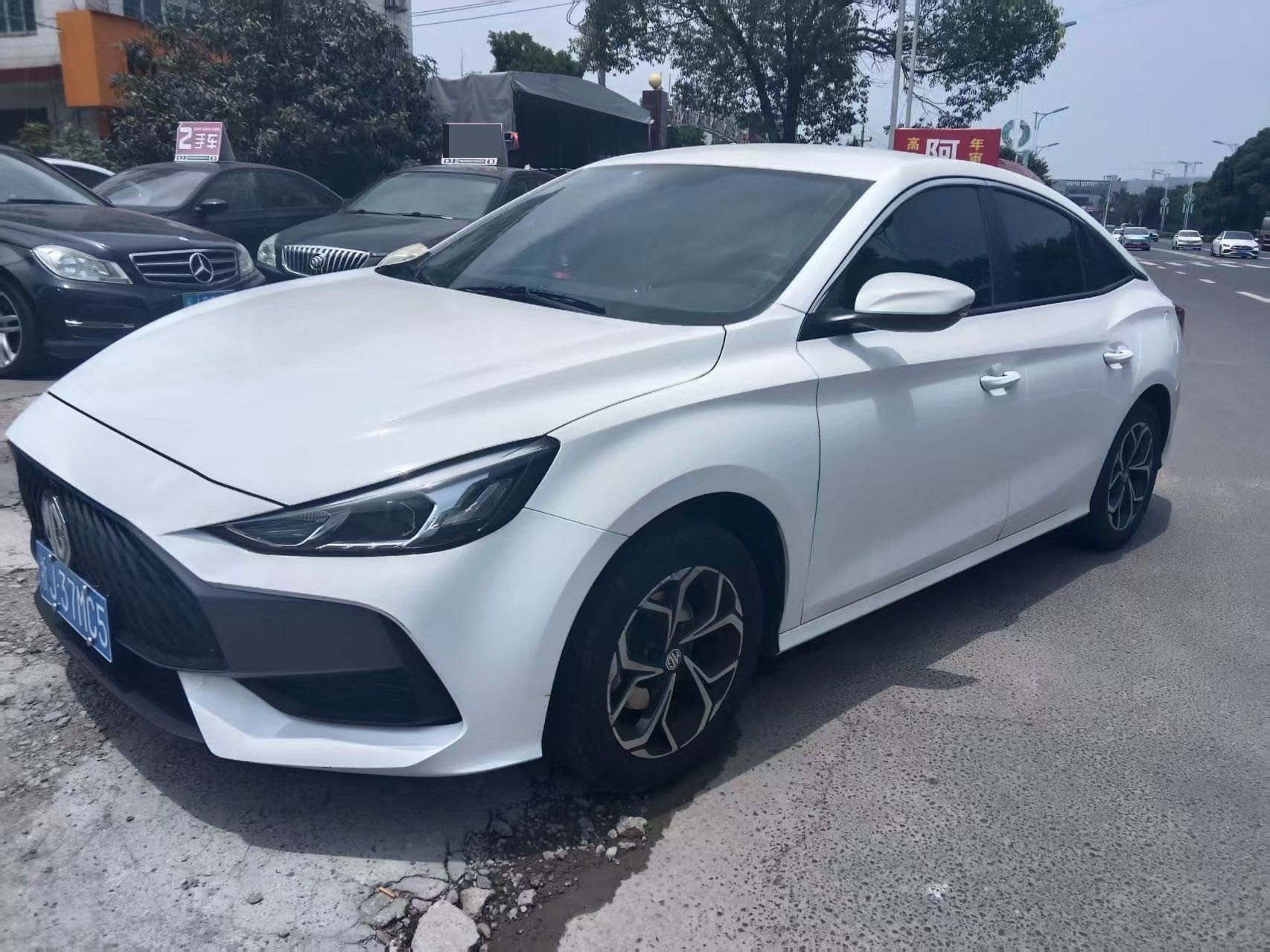 MG 5 2025 imagem de carro 