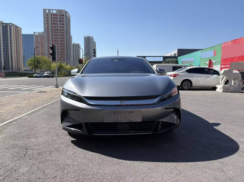BYD Han 2023 car image #2