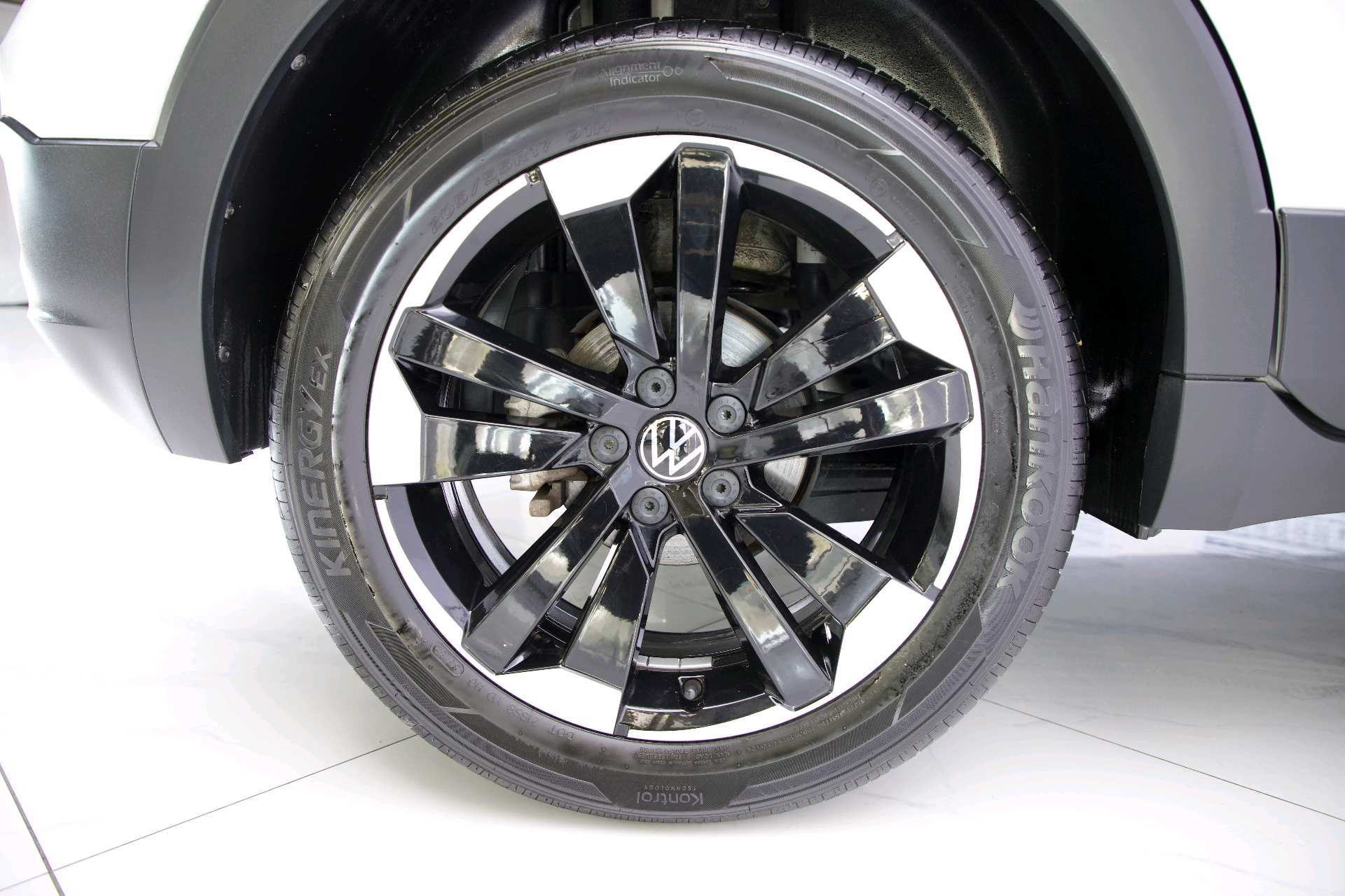 Volkswagen Tacqua 2023 #17 Volkswagen Tacqua 2023 car image #17