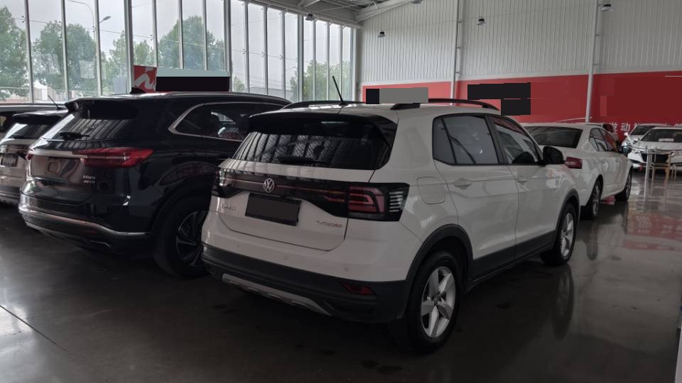 Volkswagen T-Cross 2020 #4 Volkswagen T-Cross 2020 car image #4