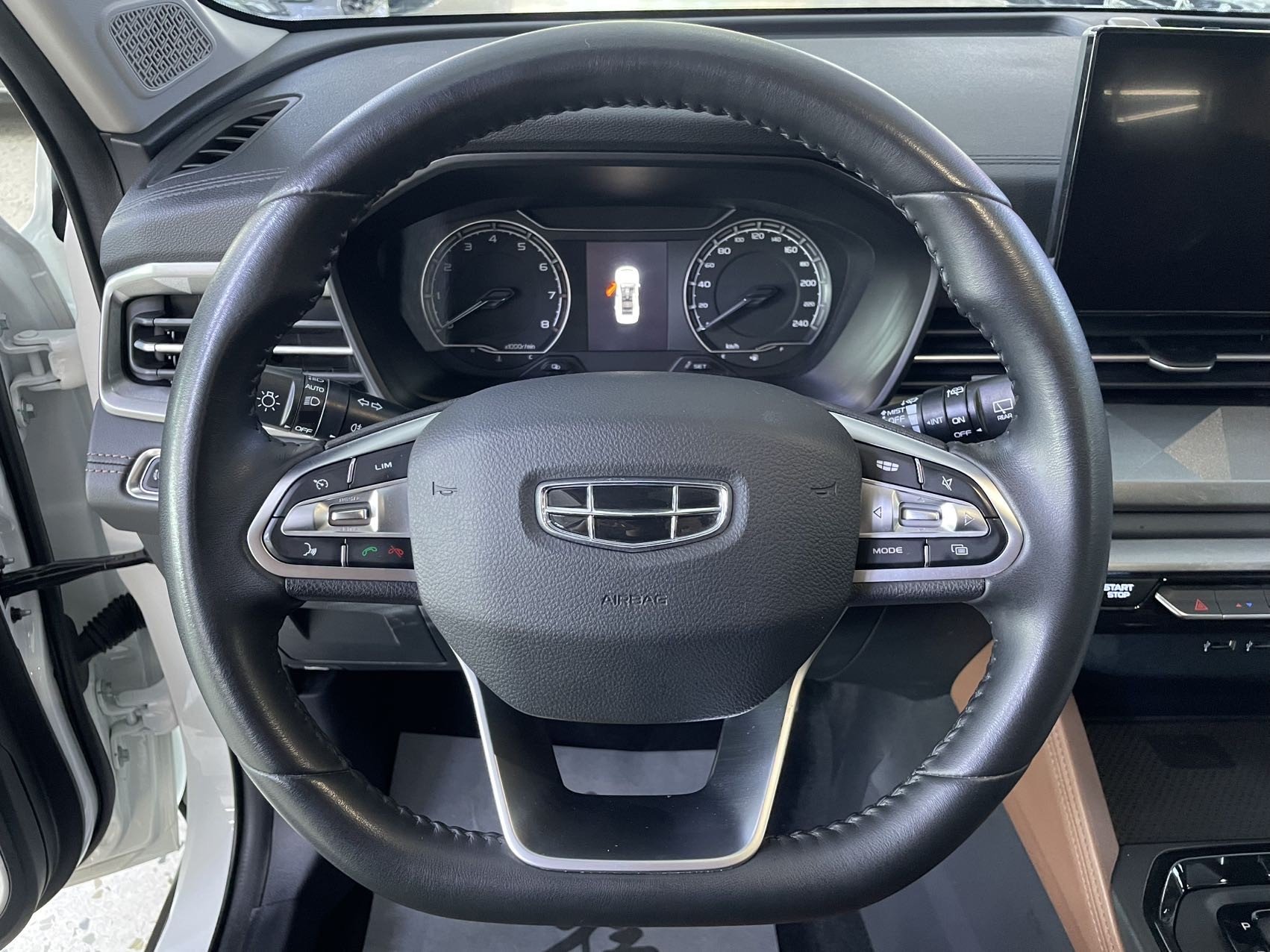 GEELY Vision X6 2022 #13 GEELY Vision X6 2022 صورة سيارة #13