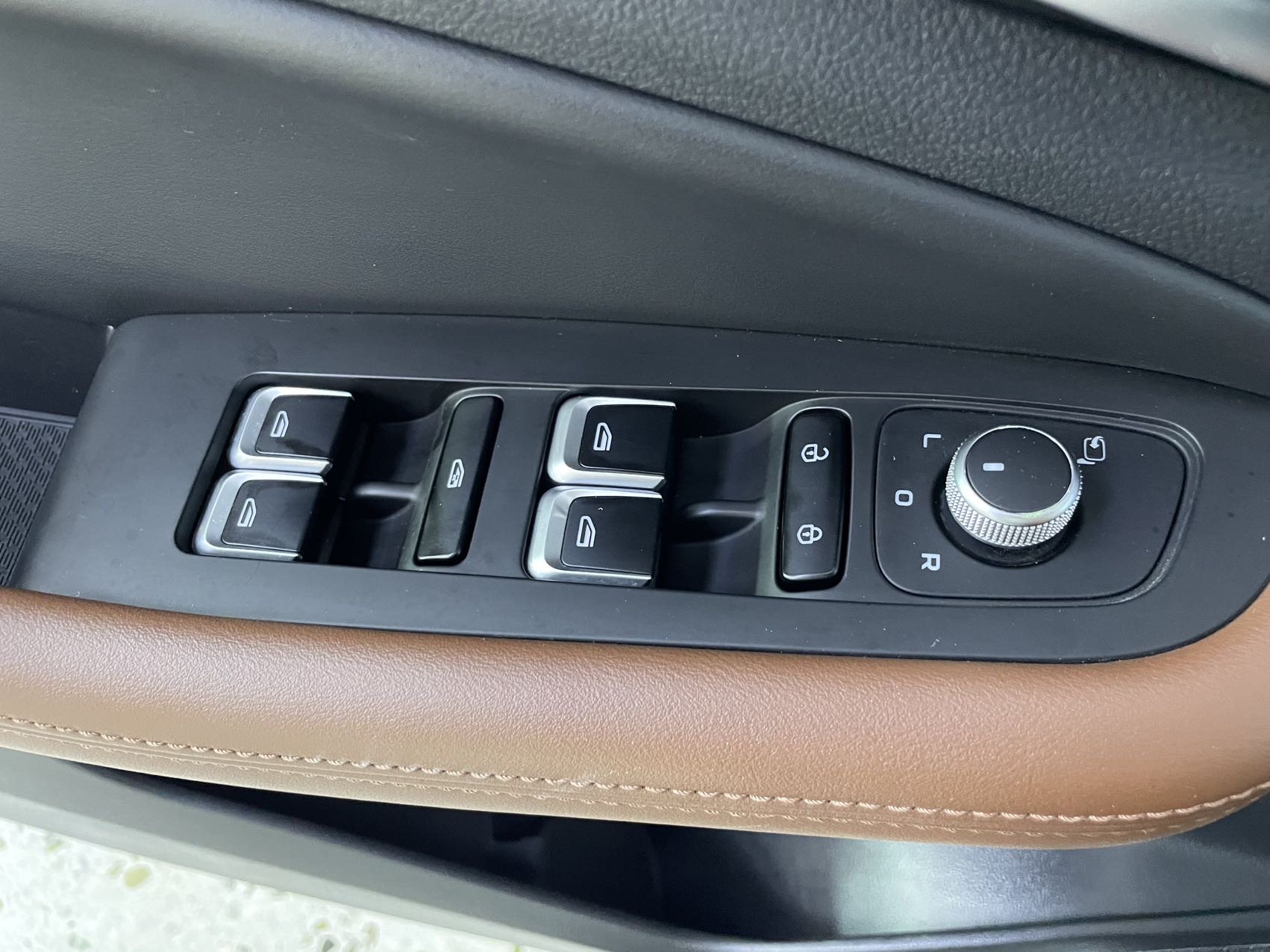 GEELY Vision X6 2022 #16 GEELY Vision X6 2022 صورة سيارة #16