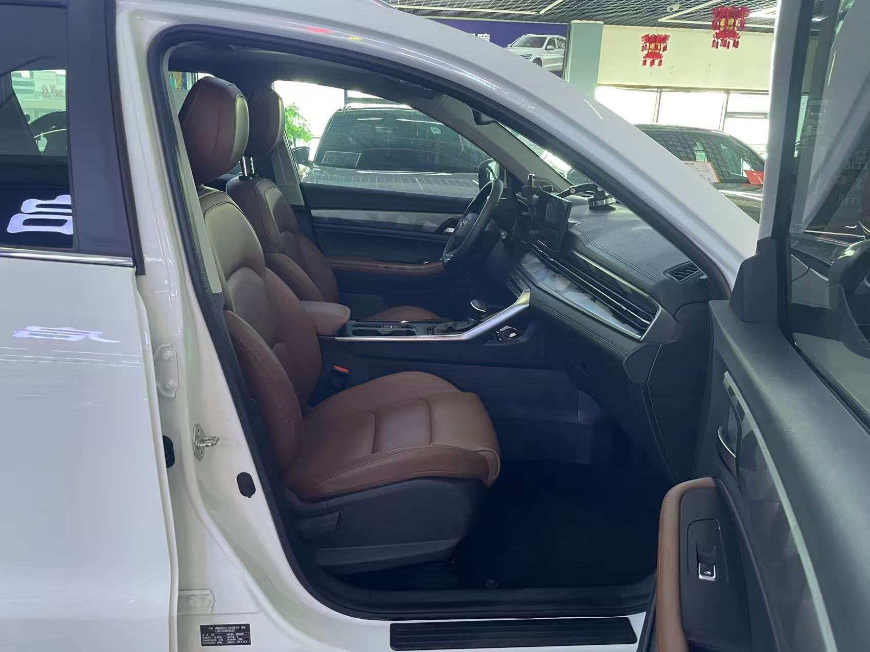 GEELY Vision X6 2023 car image #12