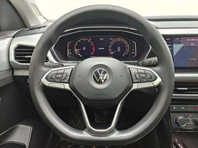 Volkswagen Tacqua 2021 #5 Volkswagen Tacqua 2021 car image #5