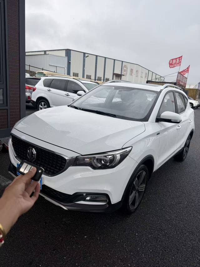 MG ZS 2018 MG ZS 2018 car image