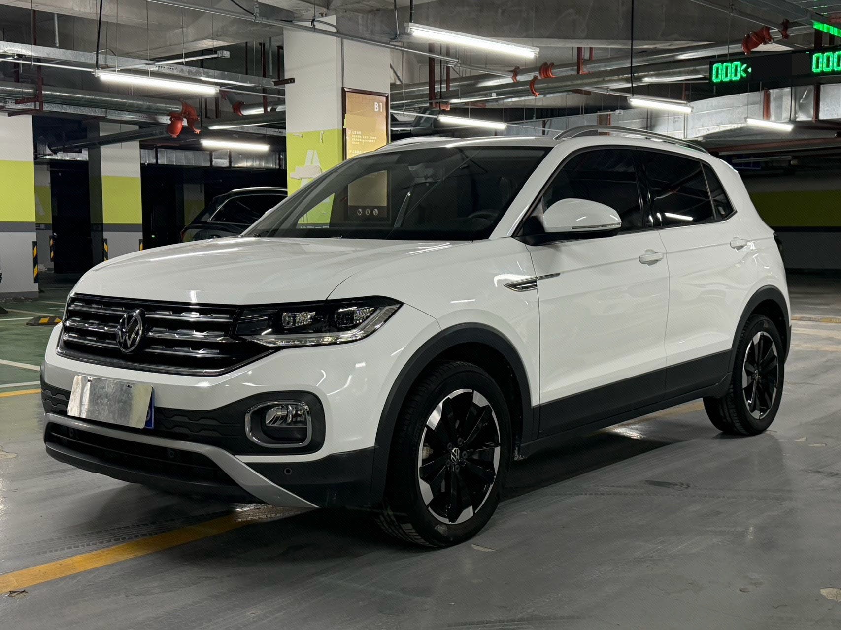 Volkswagen Tacqua 2022 Volkswagen Tacqua 2022 car image