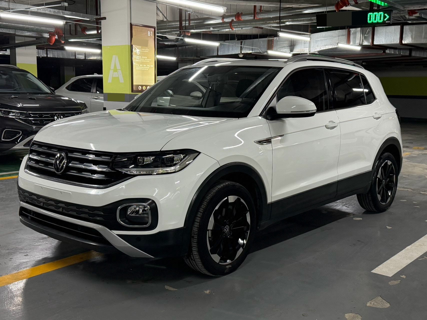 Volkswagen Tacqua 2023 Volkswagen Tacqua 2023 immagine di auto