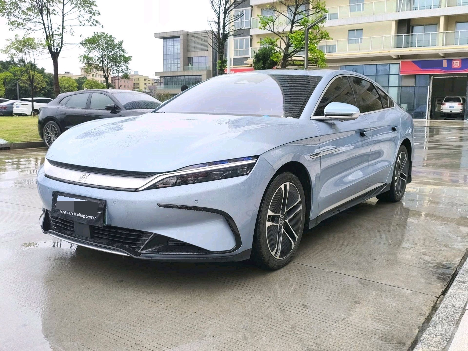 BYD Han 2023 BYD Han 2023 car image
