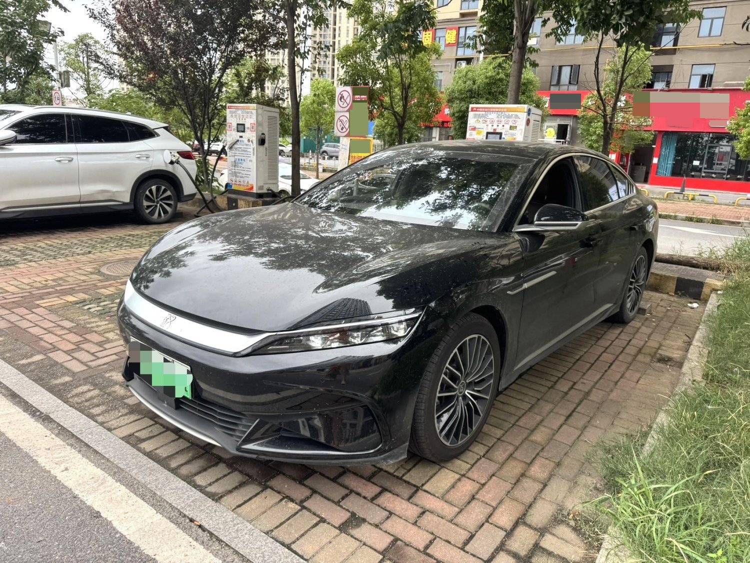 BYD Han 2024 BYD Han 2024 car image