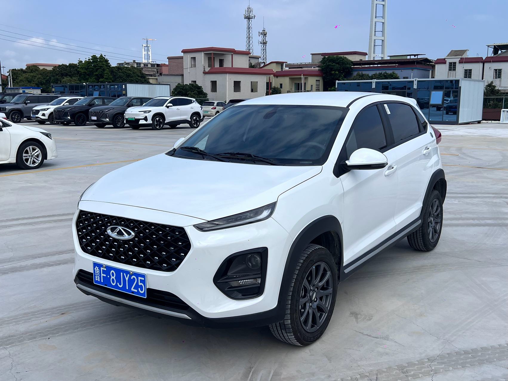Chery Tiggo 3x 2025 Chery Tiggo 3x 2025 صورة سيارة