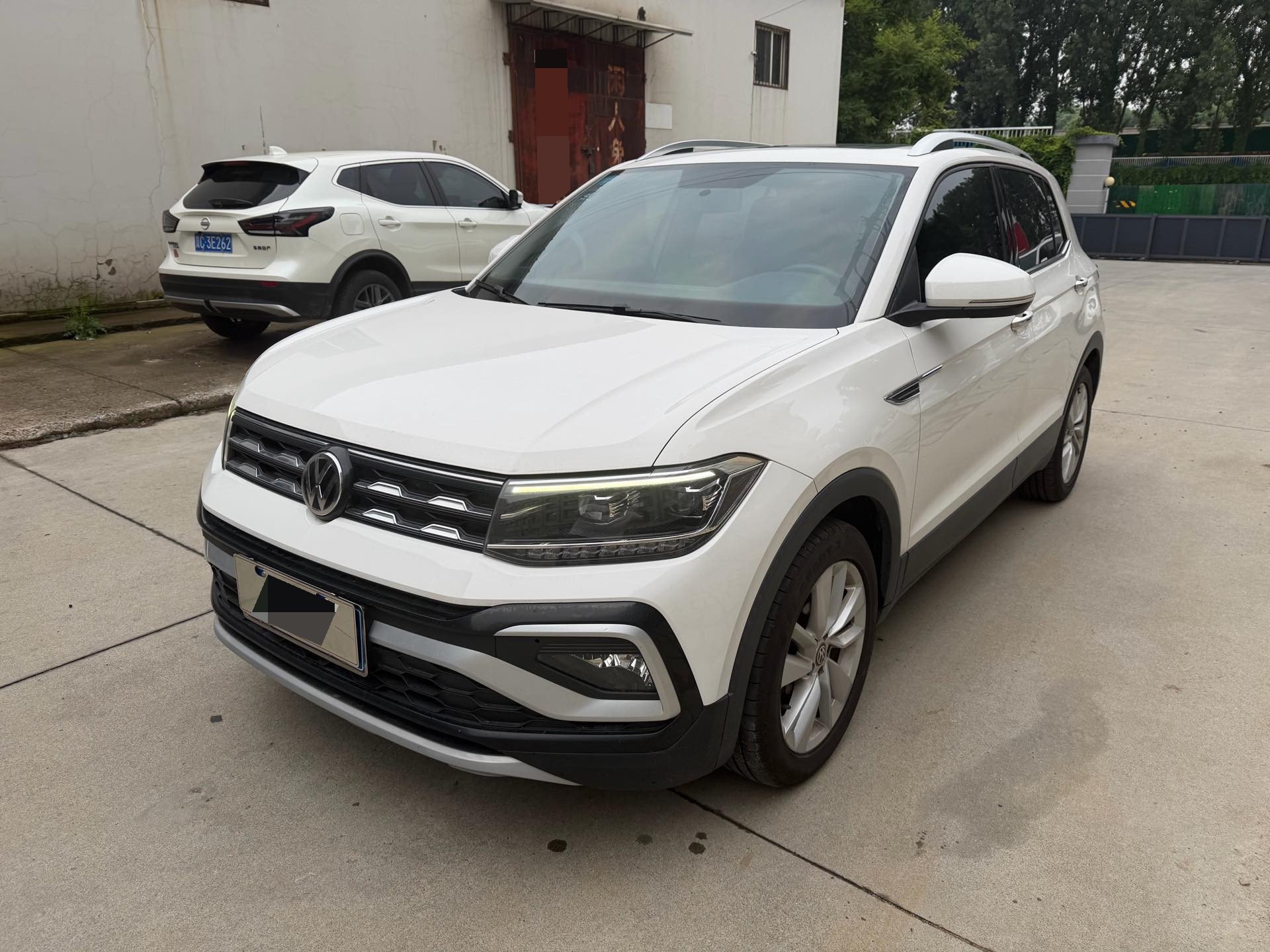 Volkswagen T-Cross 2020 Volkswagen T-Cross 2020 car image