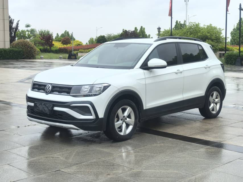 Volkswagen T-Cross 2025 car image 