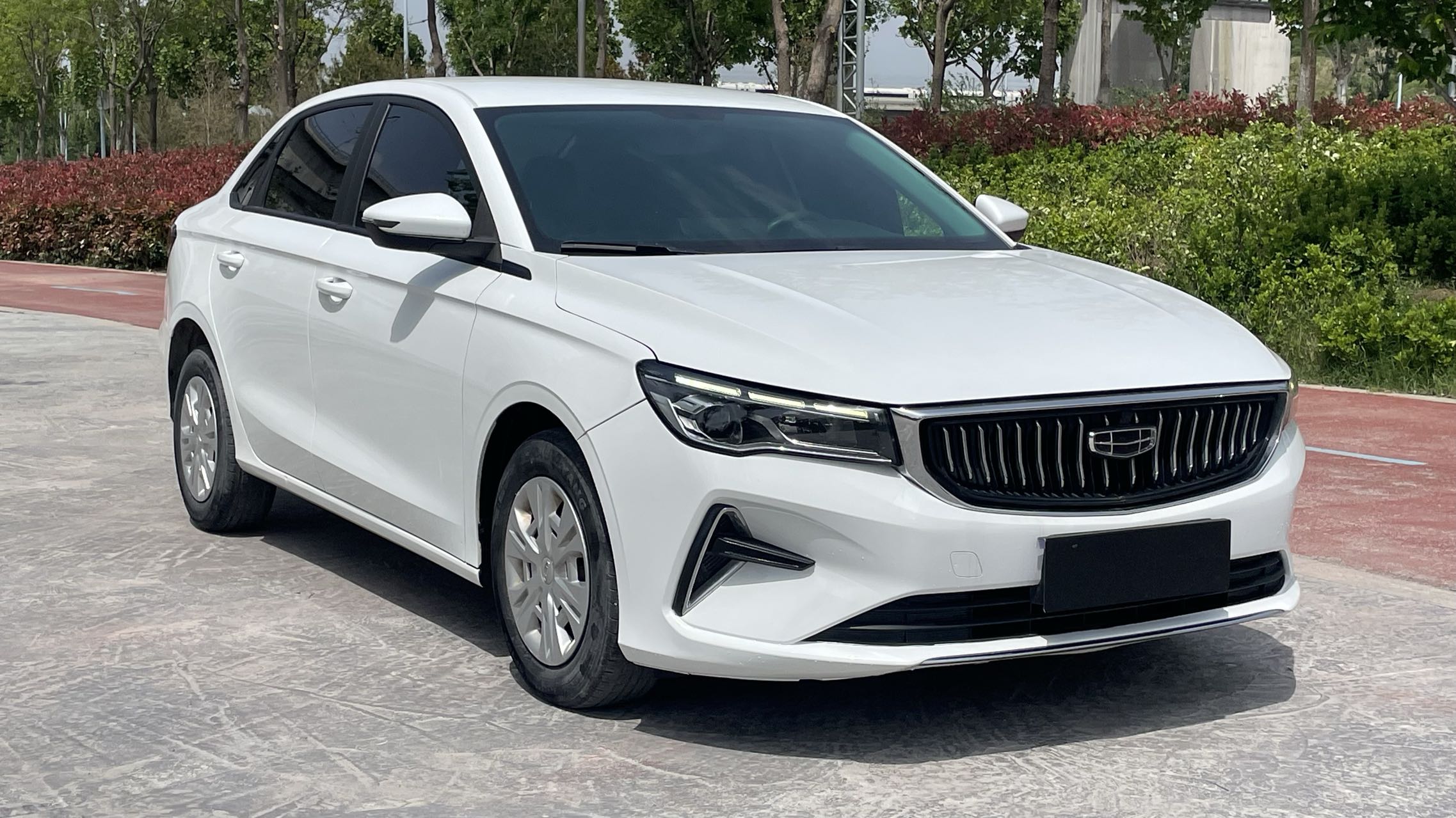 GEELY Emgrand 2023 #3 GEELY Emgrand 2023 car image #3