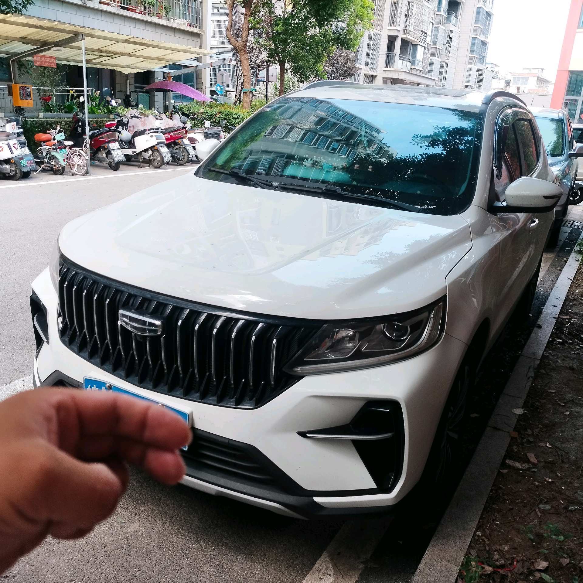 GEELY Vision X6 2023 GEELY Vision X6 2023 car image