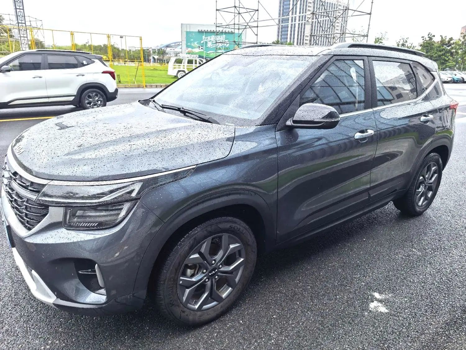 Kia Seltos 2023 Kia Seltos 2023 car image