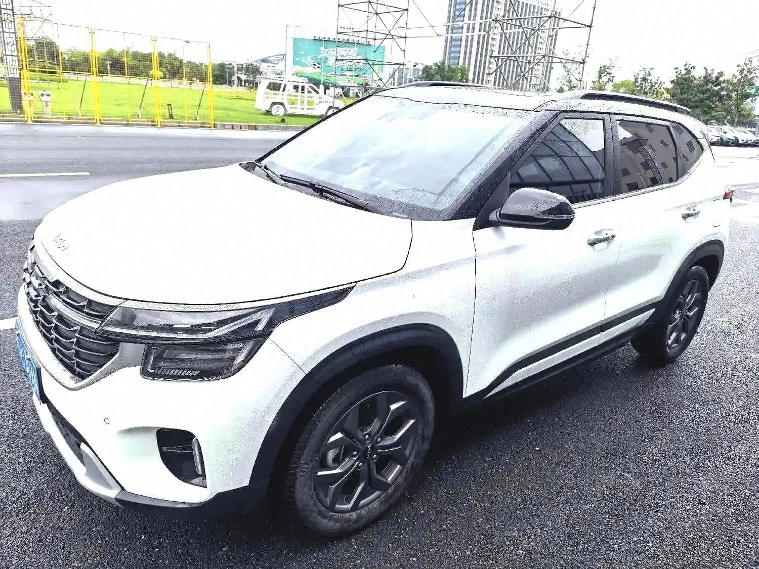 Kia Seltos 2023 Kia Seltos 2023 car image