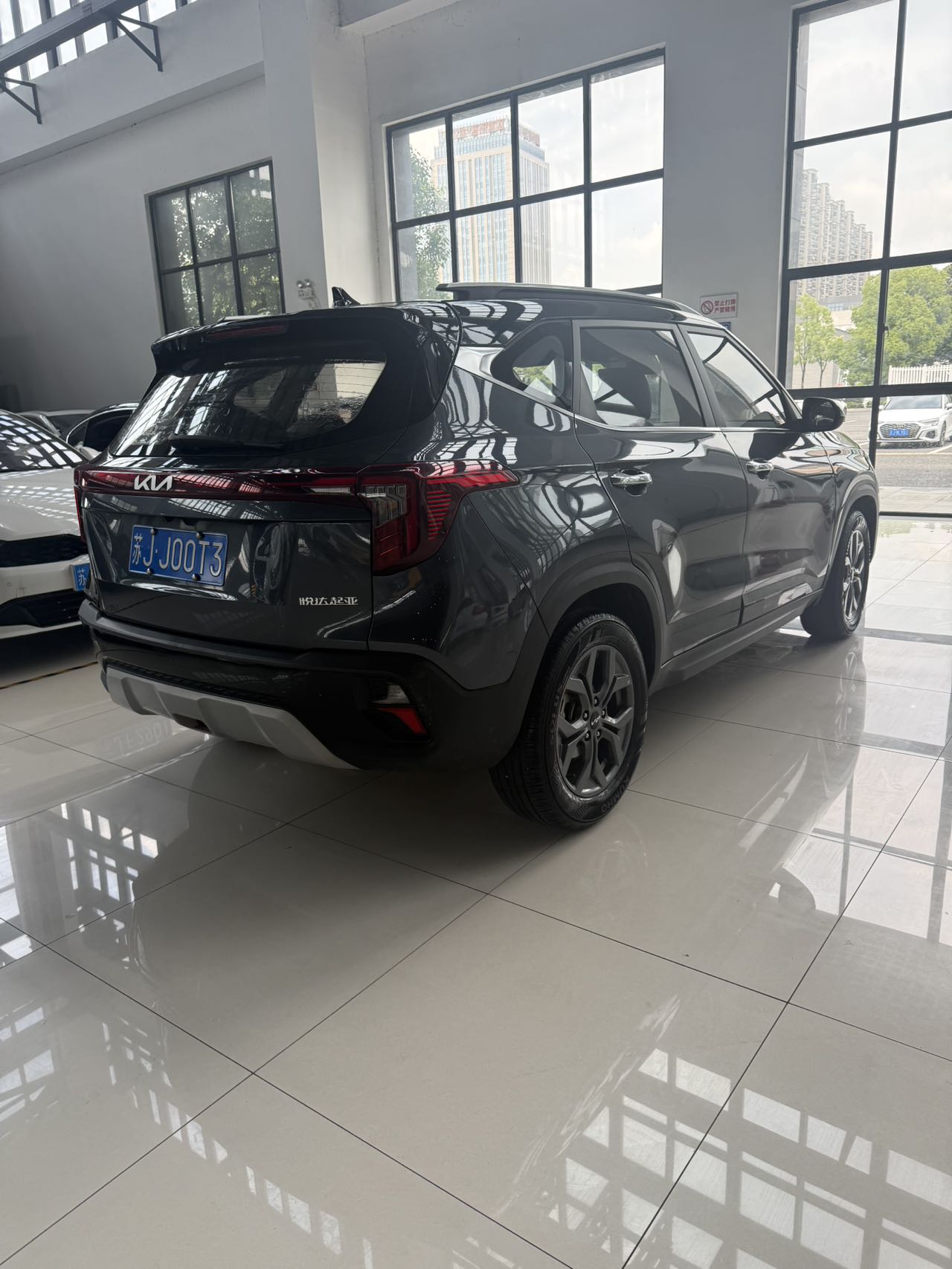 Kia Seltos 2023 #6 Kia Seltos 2023 immagine di auto #6