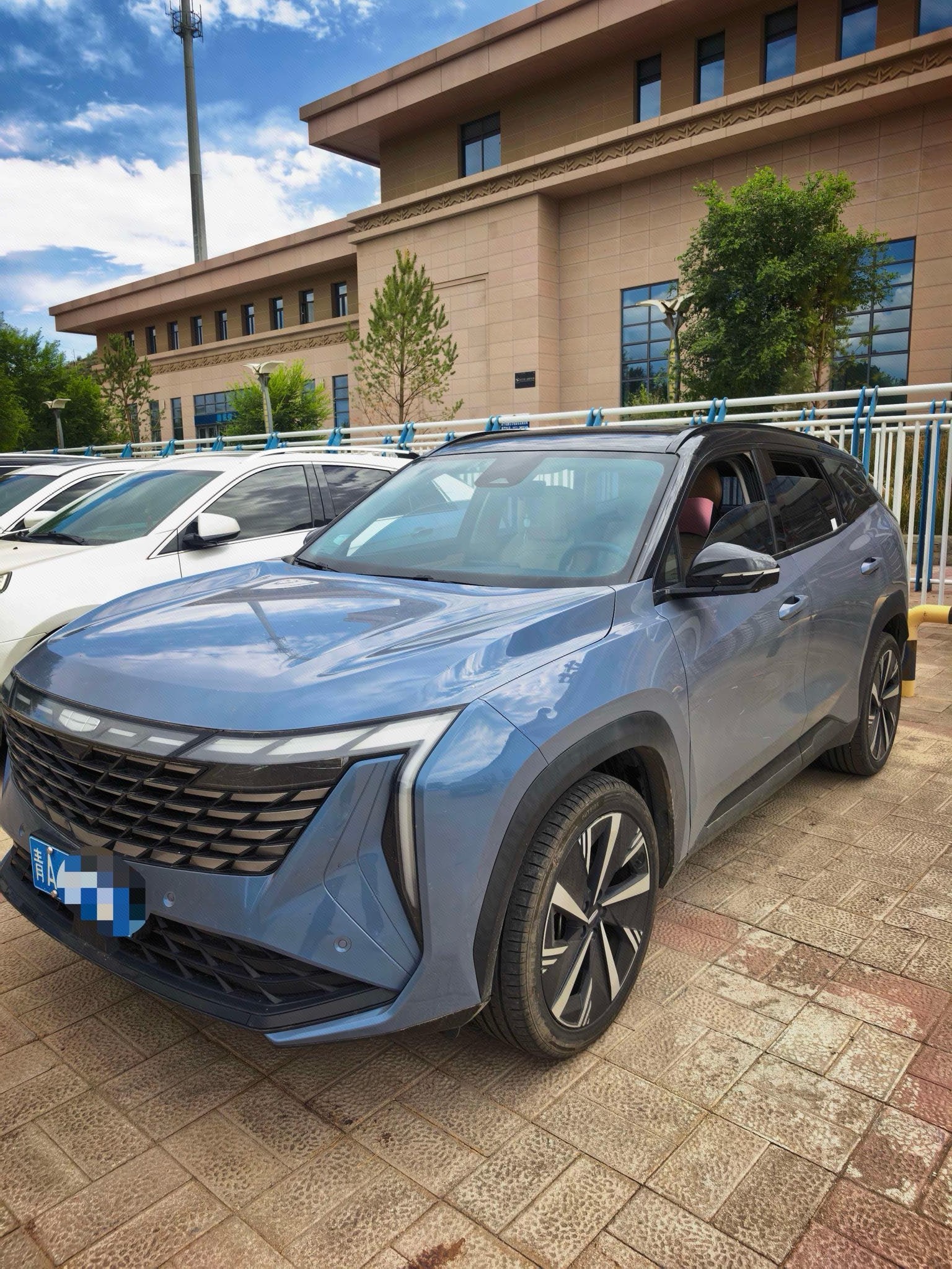 GEELY Boyue L 2023 GEELY Boyue L 2023 car image