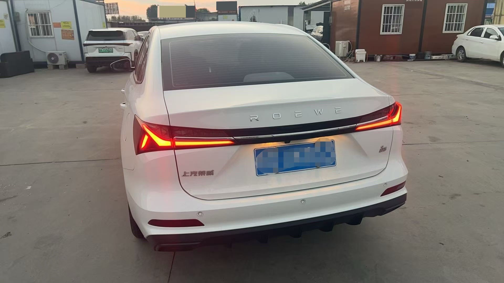 Roewe i5 2024 #3 Roewe i5 2024 imagen de coche #3