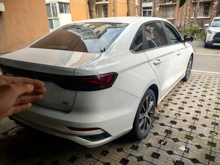 GEELY Emgrand 2024 #3 GEELY Emgrand 2024 imagem de carro #3